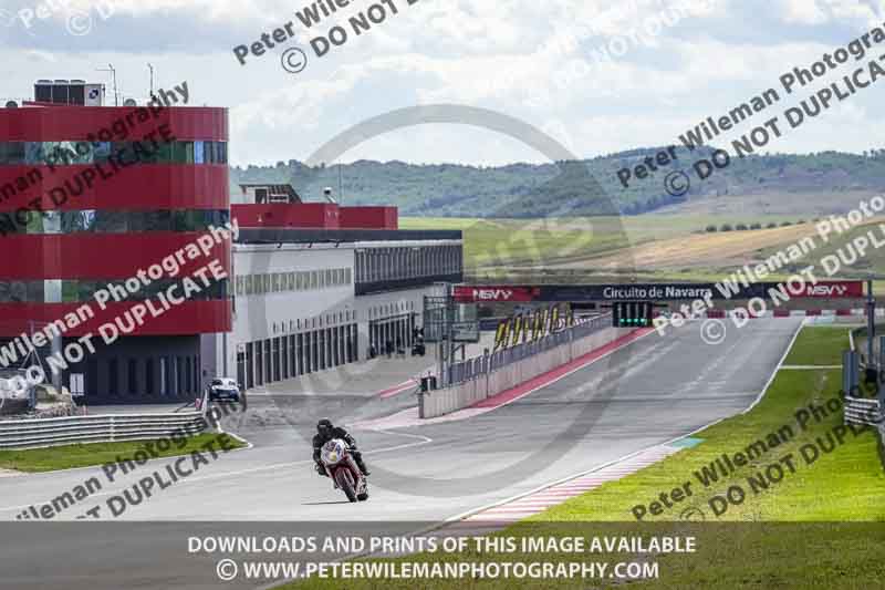 Circuito de Navarra;Spain;event digital images;motorbikes;no limits;peter wileman photography;trackday;trackday digital images
